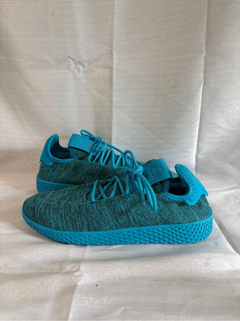 adidas x Pharrell dip dyed blue sneaker Boys